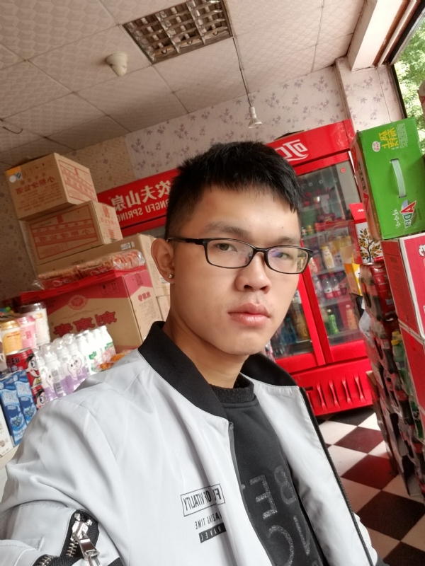 柒年的第一张照片--福鼎征婚网
