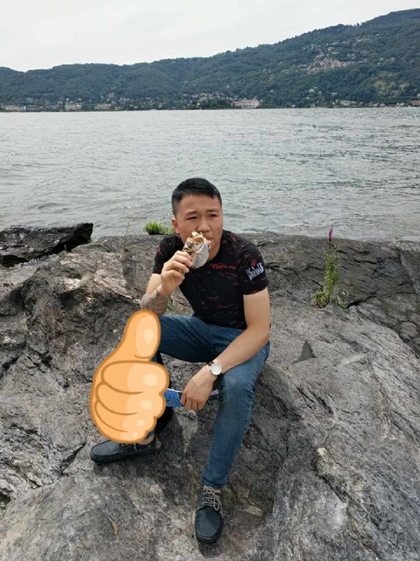绚烂背后的平淡的第一张照片--福鼎征婚网