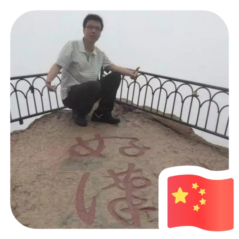一只小虎牙的第一张照片--福鼎征婚网