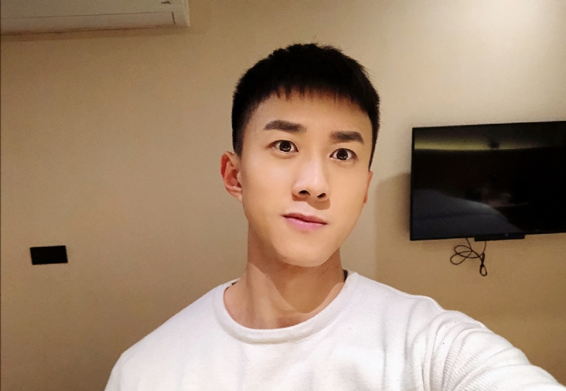 有钱就有钞能力的第一张照片--福鼎征婚网