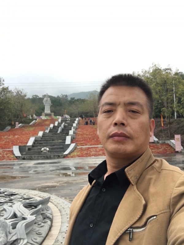 开心的松鼠的第二张照片--福鼎征婚网