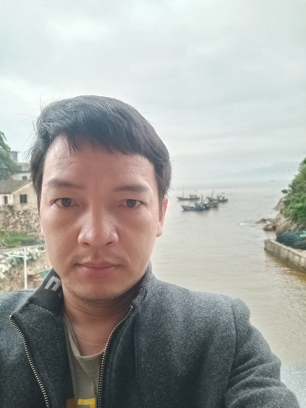 啊亮的第一张照片--福鼎征婚网